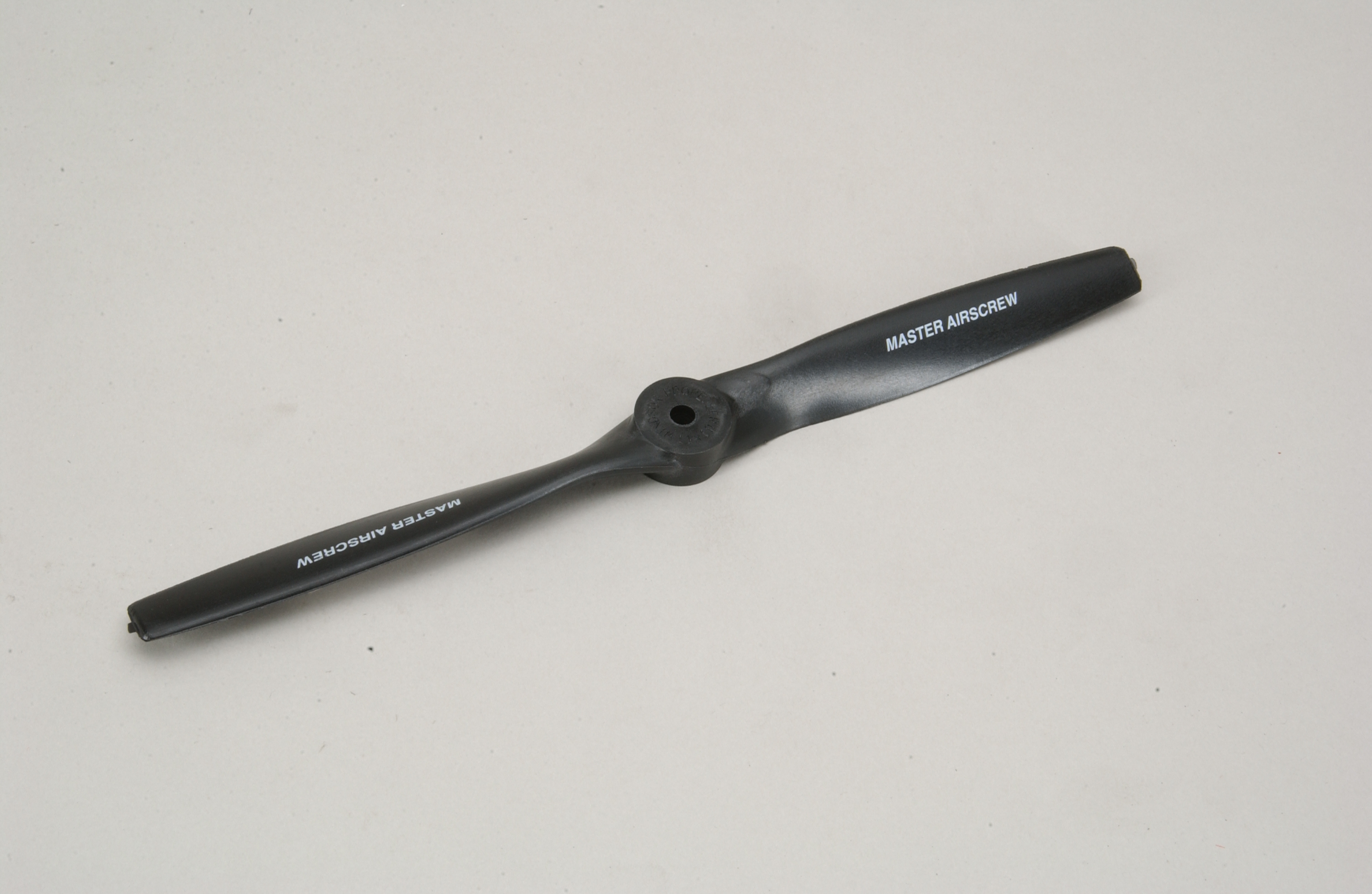 MASTER Airscrew GFK Propeller 11x10