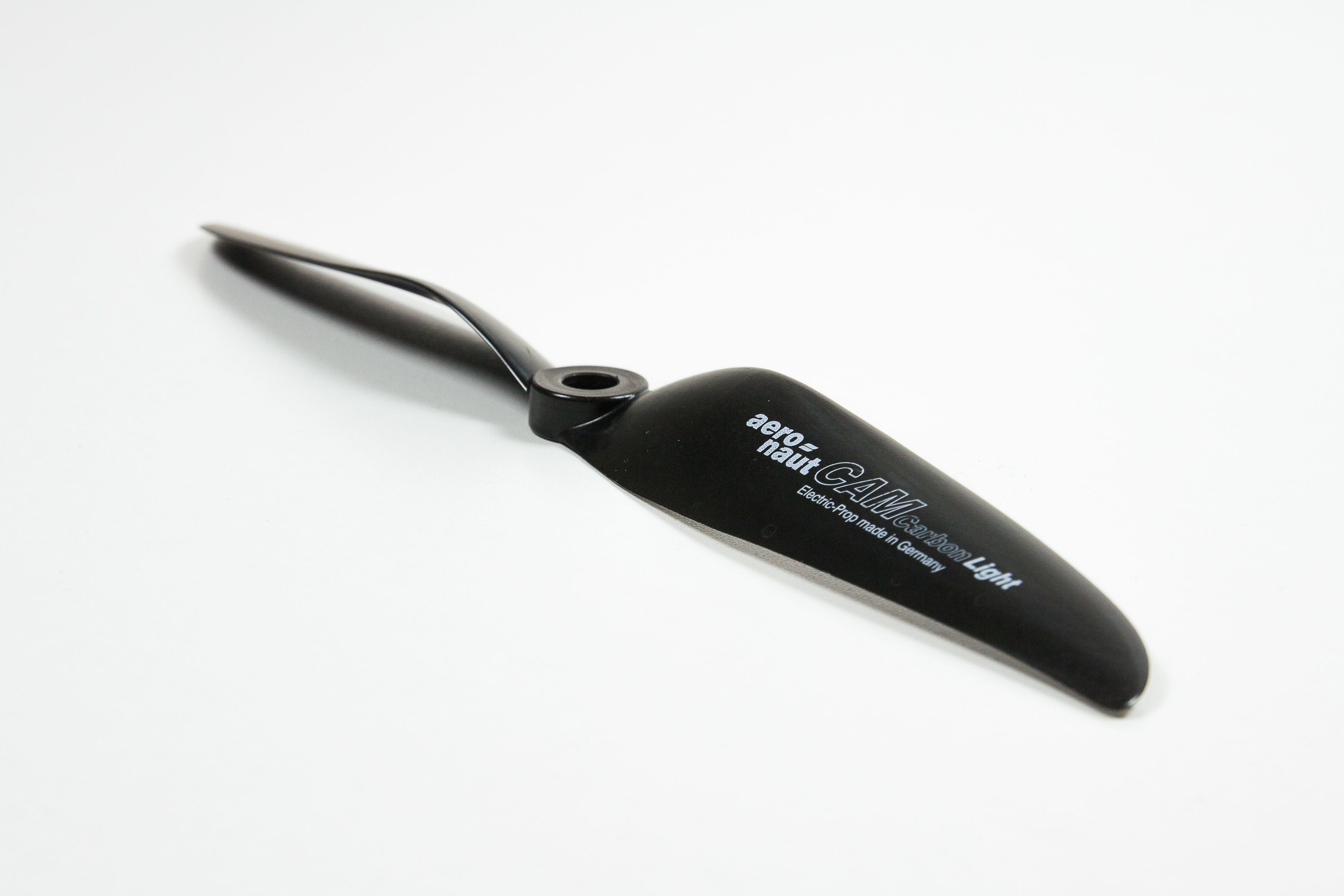 aero-naut #7217/16 Luftschraube CAM-CarbLight 9x5" links aero-naut #7217/41 Luftschraube CAM-CarbLight 13x6" links